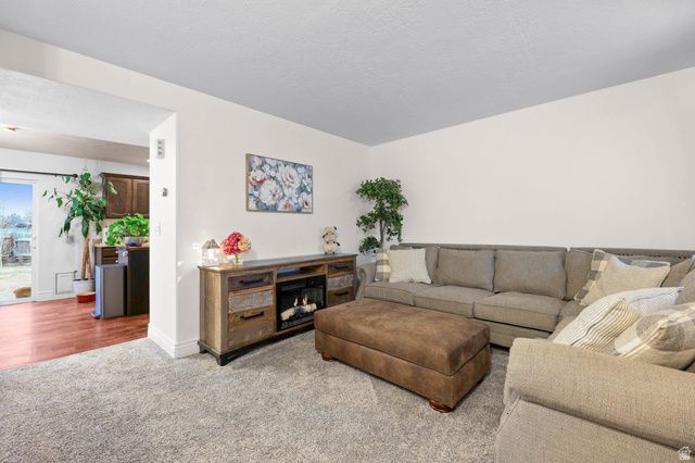 268 E CARLY DR, Grantsville, UT 84029