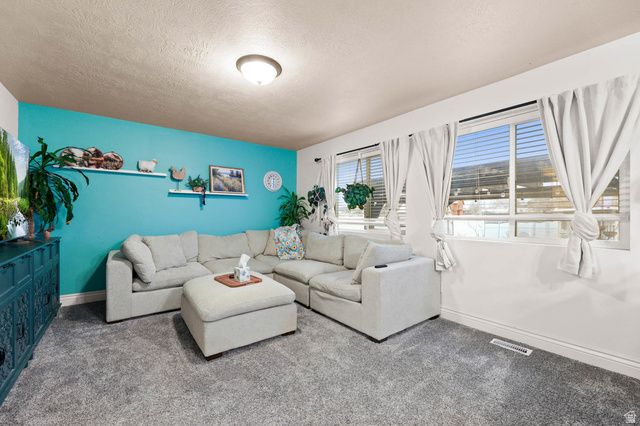 268 E CARLY DR, Grantsville, UT 84029