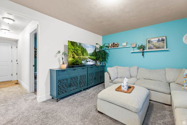 268 E CARLY DR, Grantsville, UT 84029