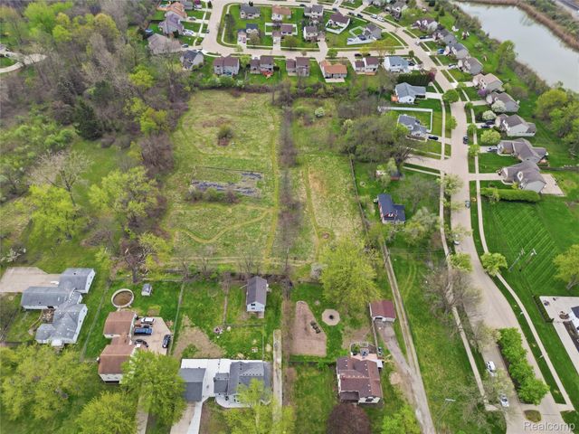 6339 Denton Road, Van Buren Charter Township, MI 48111