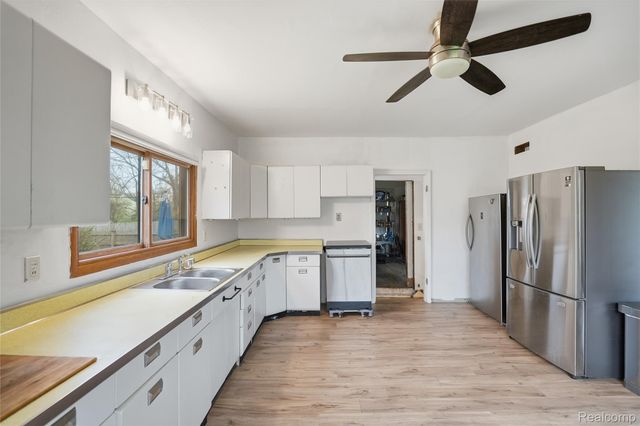 6339 Denton Road, Van Buren Charter Township, MI 48111