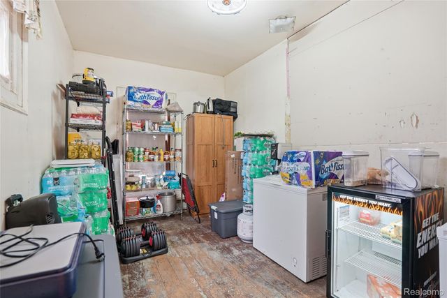 6339 Denton Road, Van Buren Charter Township, MI 48111
