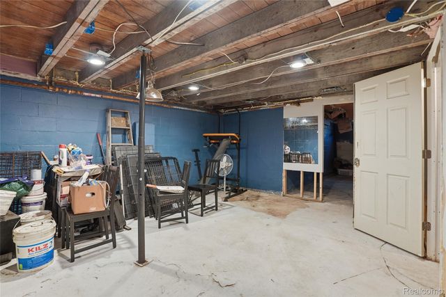 6339 Denton Road, Van Buren Charter Township, MI 48111