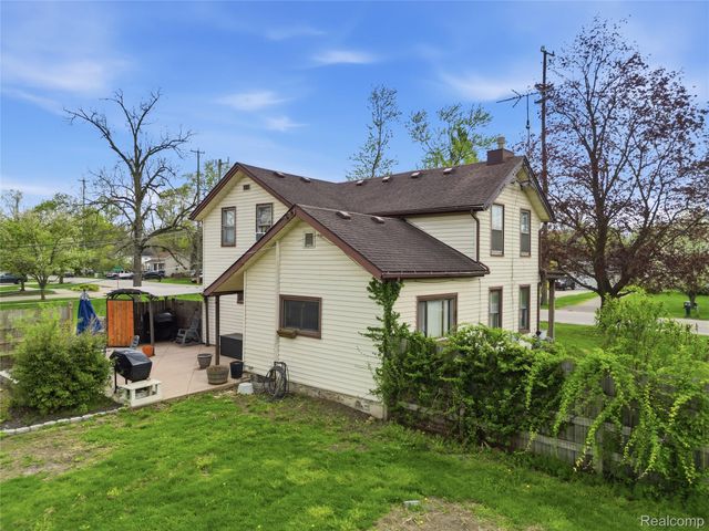 6339 Denton Road, Van Buren Charter Township, MI 48111