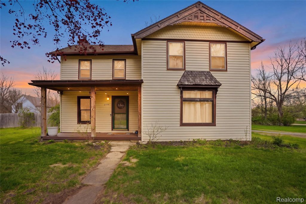6339 Denton Road, Van Buren Charter Township, MI 48111