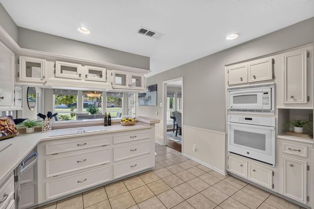 589 Brandon Road, Conroe, TX 77302
