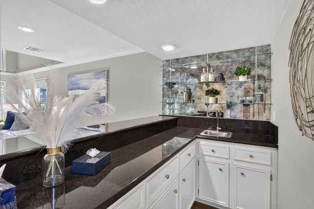 589 Brandon Road, Conroe, TX 77302