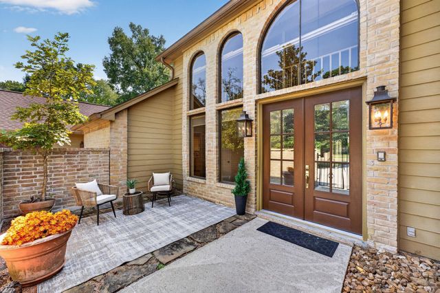 589 Brandon Road, Conroe, TX 77302