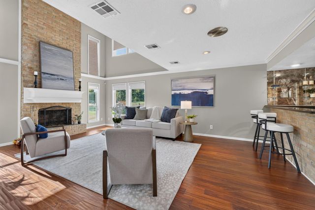 589 Brandon Road, Conroe, TX 77302