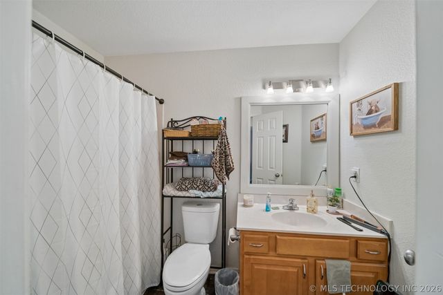 21204 E 39th Place S, Broken Arrow, OK 74014