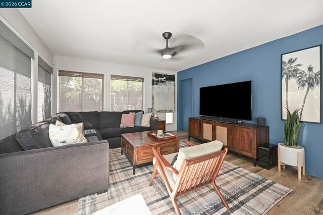 5517 Guadalupe Ct, Concord, CA 94521