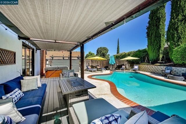 5517 Guadalupe Ct, Concord, CA 94521