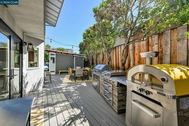 5517 Guadalupe Ct, Concord, CA 94521