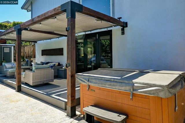 5517 Guadalupe Ct, Concord, CA 94521