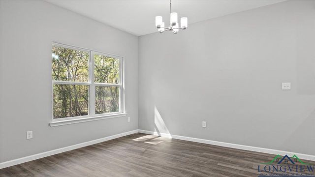 1108 E 8 Street, Mount Pleasant, TX 75455