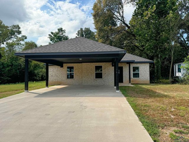 1108 E 8 Street, Mount Pleasant, TX 75455