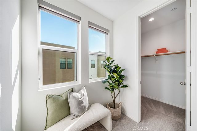 174 Sawbuck, Irvine, CA 92618