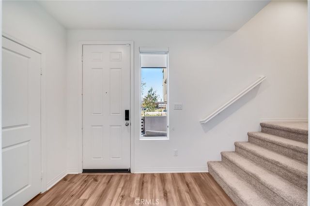 174 Sawbuck, Irvine, CA 92618