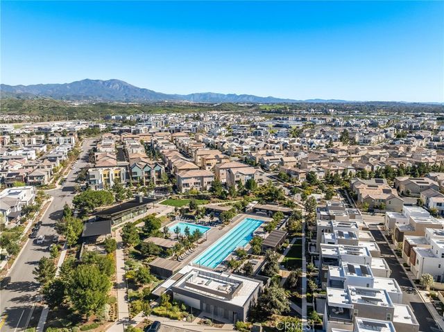 174 Sawbuck, Irvine, CA 92618