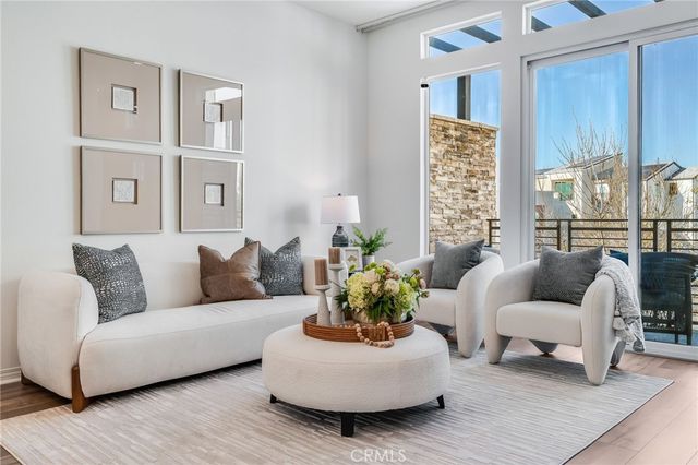 174 Sawbuck, Irvine, CA 92618