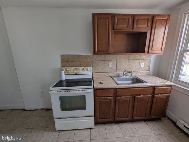 6747 DOREL ST, Philadelphia, PA 19142