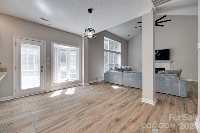 12719 Vantage Point Lane, Huntersville, NC 28078