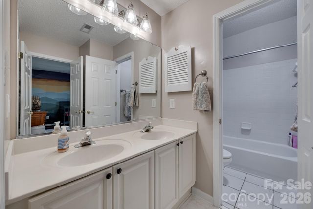 12719 Vantage Point Lane, Huntersville, NC 28078