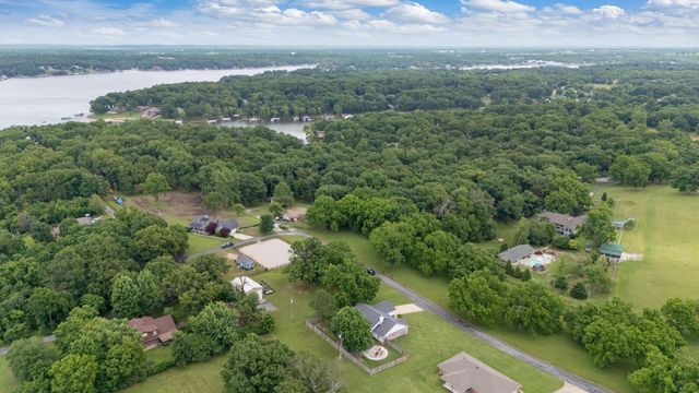 31921 S 603 Road, Grove, OK 74344