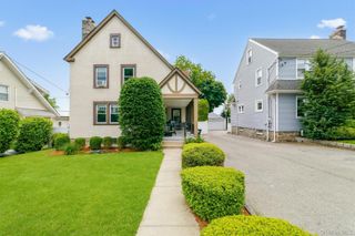 51 Clark Place, Port Chester, NY 10573