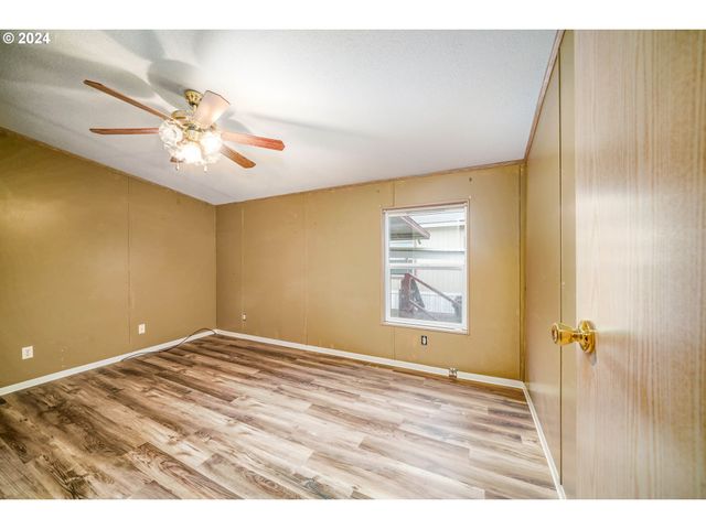 835 Se 1ST Ave 14, Canby, OR 97013