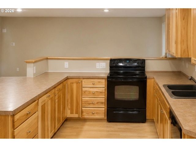 8951 S GOOD Ln, Canby, OR 97013