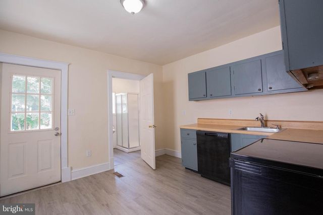 124 S KENTUCKY AVE, Martinsburg, WV 25401