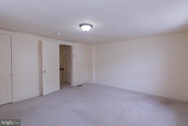 124 S KENTUCKY AVE, Martinsburg, WV 25401