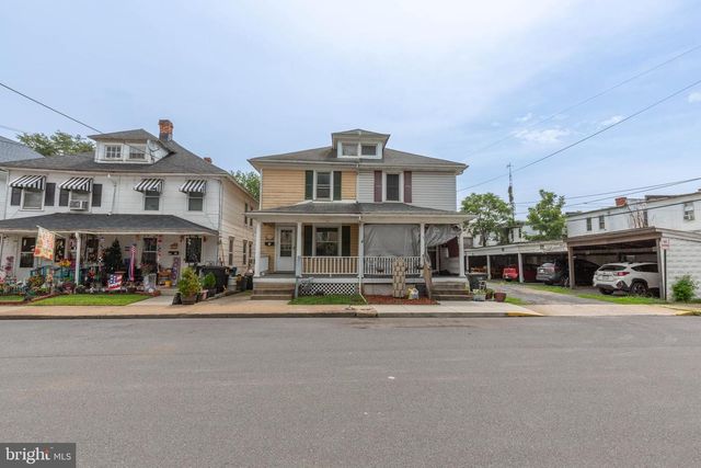124 S KENTUCKY AVE, Martinsburg, WV 25401