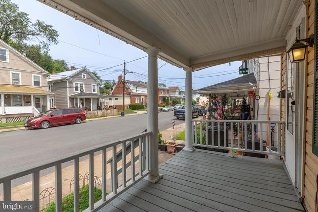 124 S KENTUCKY AVE, Martinsburg, WV 25401