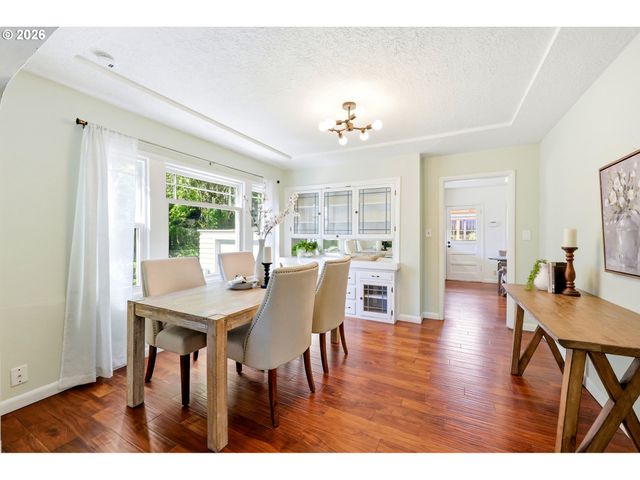 3737 Se 11TH Ave, Portland, OR 97202