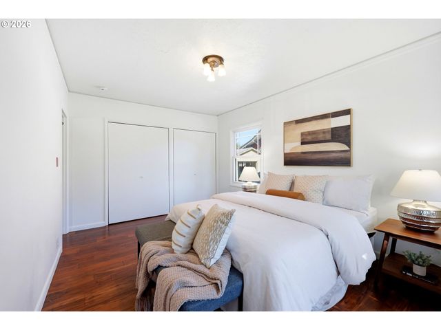 3737 Se 11TH Ave, Portland, OR 97202