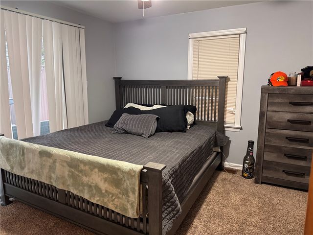 354 Euclid Ave, Sharon, PA 16146