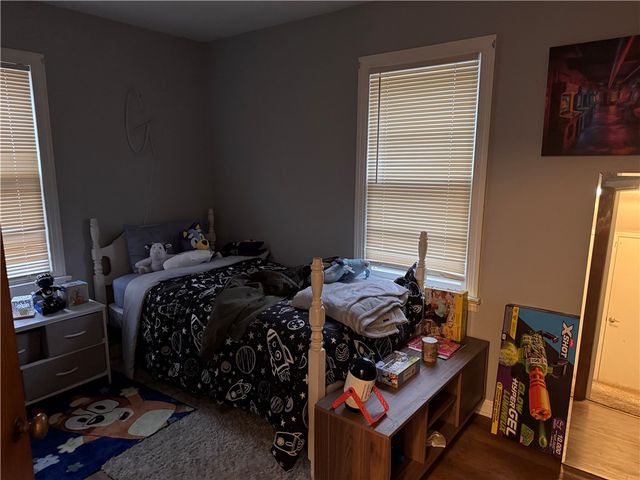 354 Euclid Ave, Sharon, PA 16146