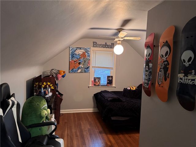 354 Euclid Ave, Sharon, PA 16146