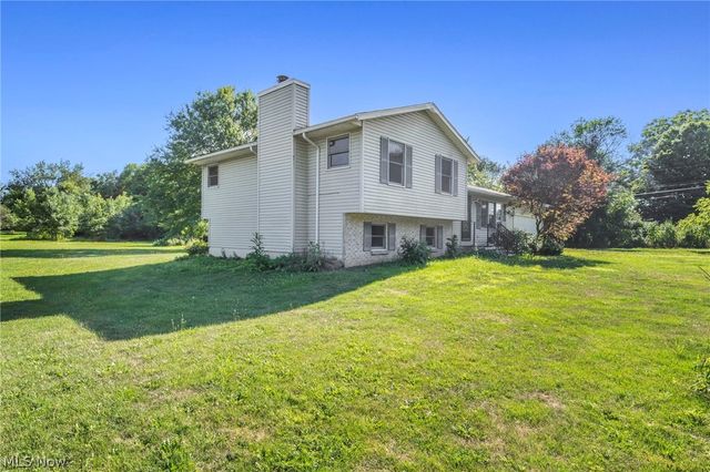 2642 Blake Road, Wadsworth, OH 44281
