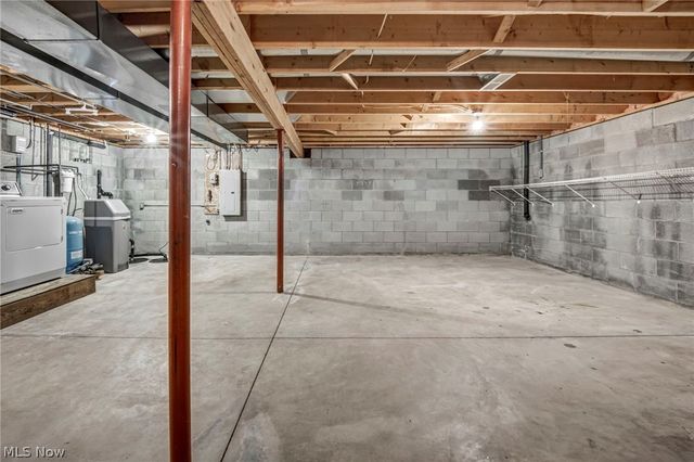 2642 Blake Road, Wadsworth, OH 44281