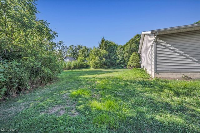 2642 Blake Road, Wadsworth, OH 44281