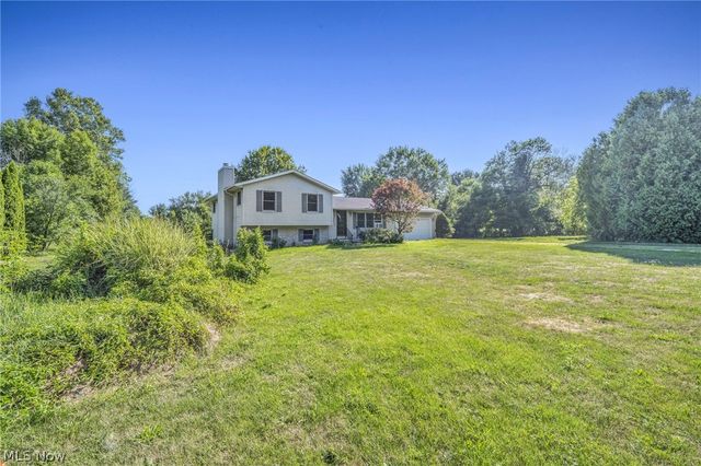 2642 Blake Road, Wadsworth, OH 44281