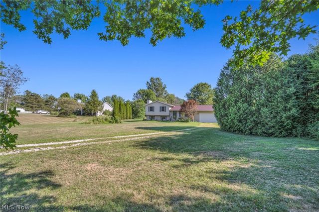 2642 Blake Road, Wadsworth, OH 44281