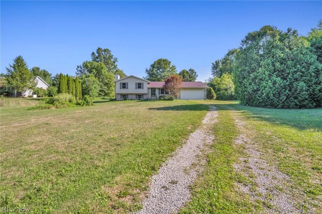 2642 Blake Road, Wadsworth, OH 44281