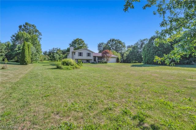 2642 Blake Road, Wadsworth, OH 44281