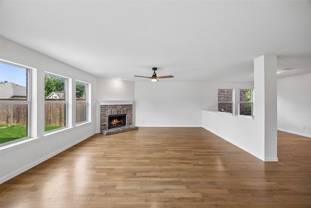 1129 Honeywell Drive, Anna, TX 75409