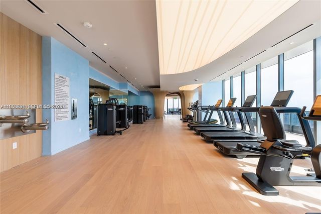 1000 Brickell Plaza 2414, Miami, FL 33131