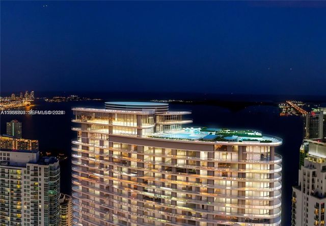 1000 Brickell Plaza 2414, Miami, FL 33131